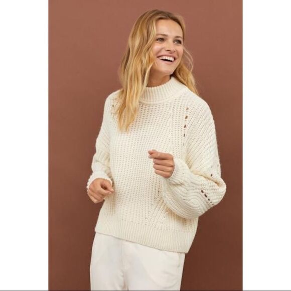 ✨H&M Rib-knit Sweater✨  - Picture 1 of 3
